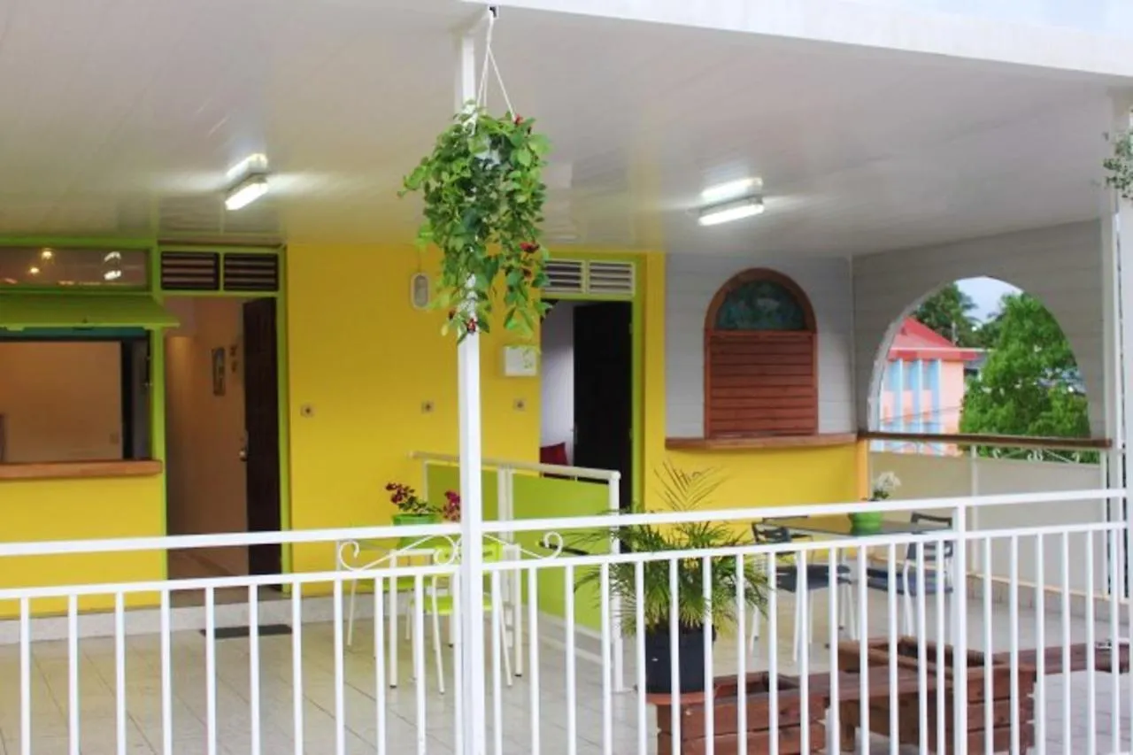Maison D'Une Chambre Avec Terrasse Amenagee Et Wifi A Le Gosier A 3 Km De La Plage 0*, Le Gosier (Grande-Terre) Guadalupa
